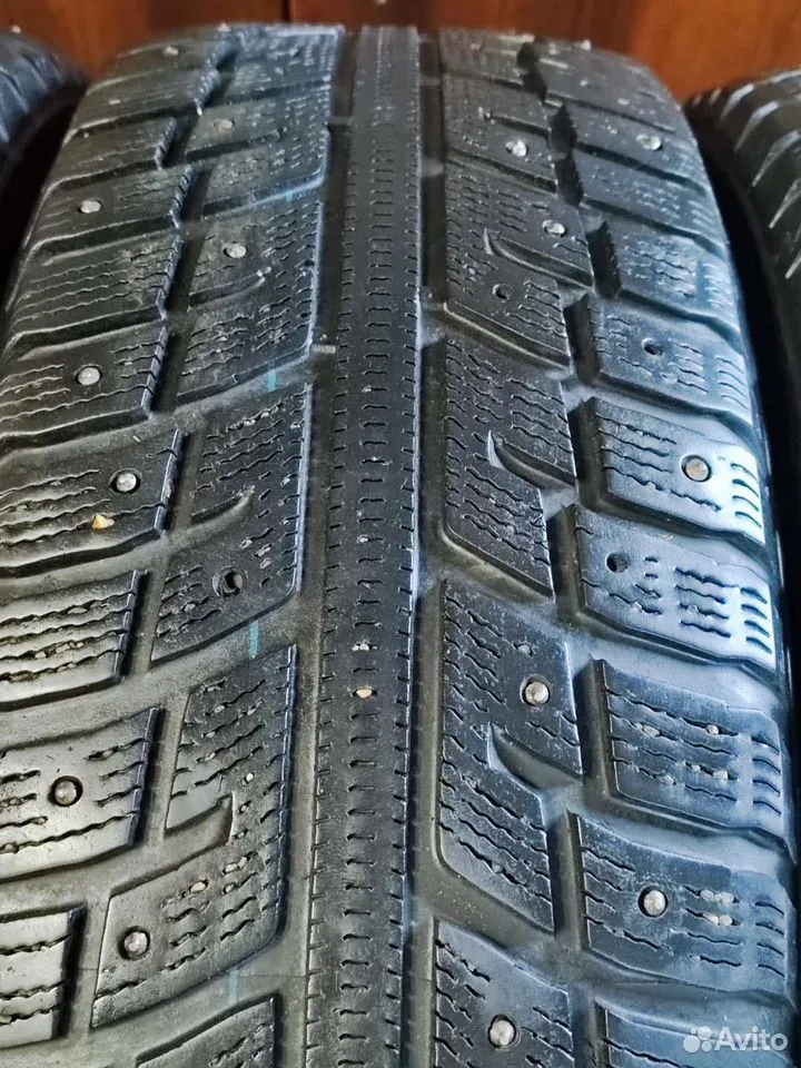 Kumho I'Zen KW22 235/65 R17 108T, фото 3