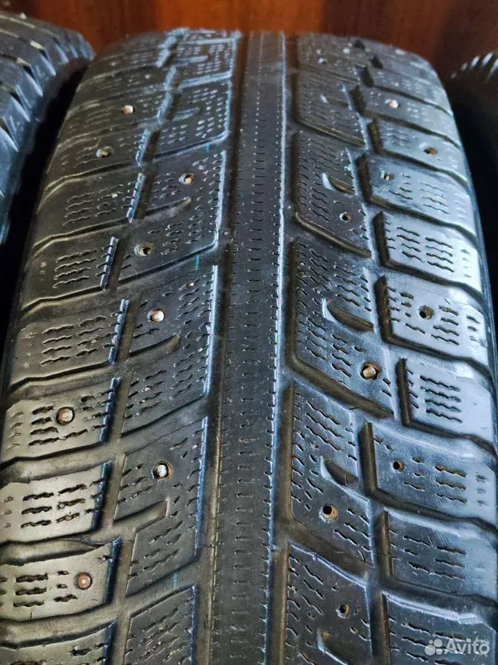 Kumho I'Zen KW22 235/65 R17 108T, фото 4