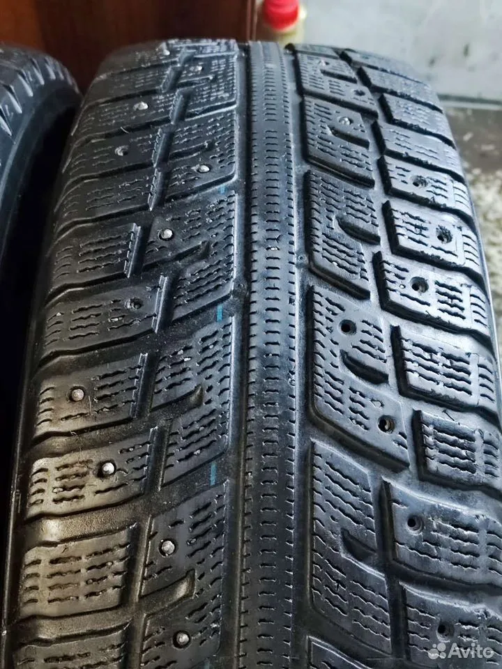 Kumho I'Zen KW22 235/65 R17 108T, фото 5