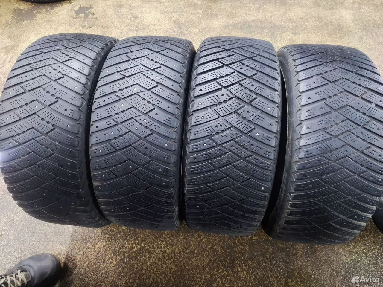 Goodyear Ultragrip Ice Arctic 215/55 R16 97T, фото 1